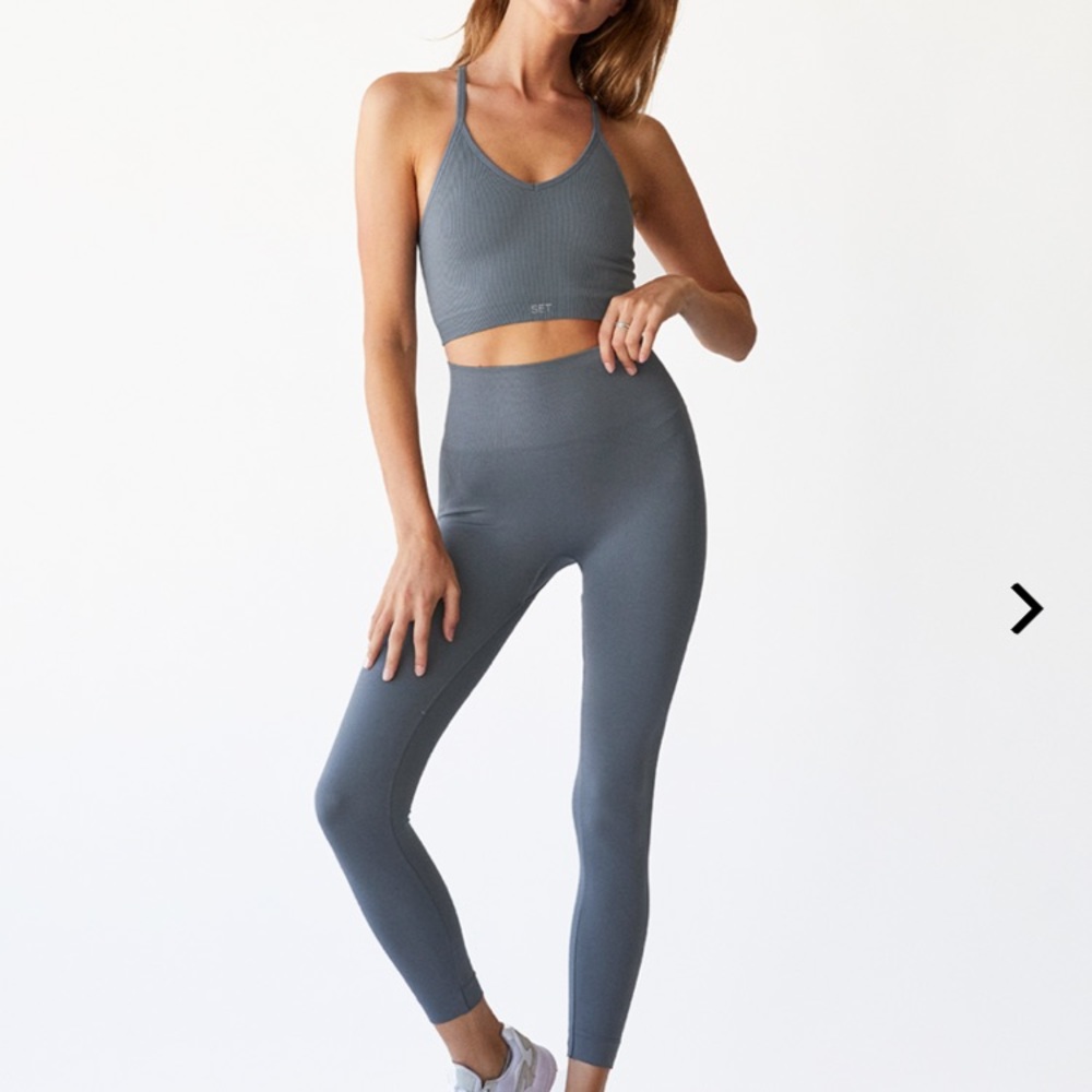 SET ACTIVE slate top and bottom- small